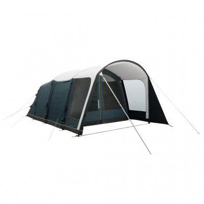 Outwell Hayward Lake 4ATC familjetält med stängd dörr i fronten och myggnät på sidan.