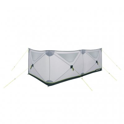 Dank vormontierter Stangen ist die Windschutzscheibe bei jeder Montage perfekt gespannt