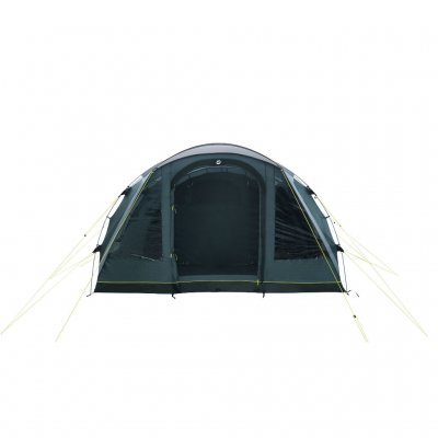 Der Haupteingang verfügt über eine Moskitonetztür - ideal für wärmere Tage