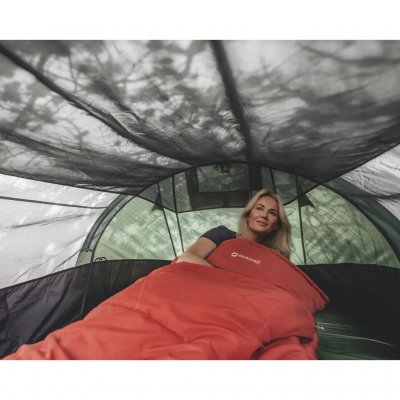 Outwell Nexion 3 Forest eignet sich perfekt für Radurlaube oder ähnliche Aktivitäten, bei denen das Packmaß entscheidend ist