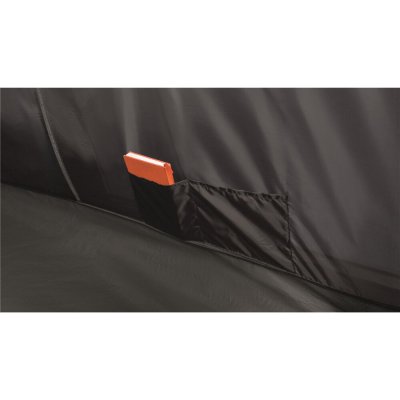 Ficka på sidan i sovkabinen.