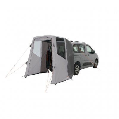 Easy Camp Krossbu Mini – ein praktisches Autovorzelt, das am Heck eines Campervans montiert wird und zusätzlichen geschützten Ra