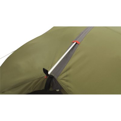 Övergående stång ger extra stabilitet.