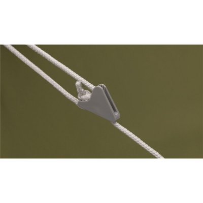 Smidiga linspännare på Robens Voyager Versa 4.