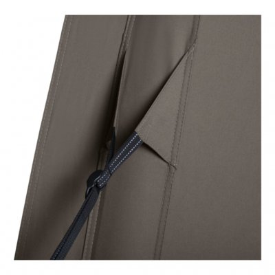 Das technische Polycotton-Gewebe bietet eine gute Atmungsaktivität, ein angenehmes Raumklima und eine hohe Strapazierfähigkeit.