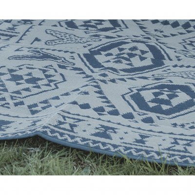 Verwendung als zusätzlicher Sitzplatz oder als stilvolles Designdetail beim Camping