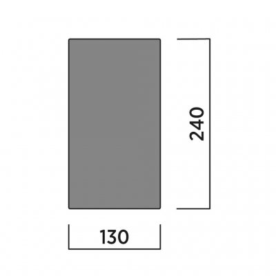 Der Teppich bedeckt das gesamte Wohnzimmer.