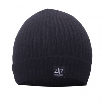 Stickad mössa i one size från 2117 of Sweden.