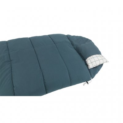 Das Kissen des Outwell Camper Supreme Schlafsacks ist abnehmbar.
