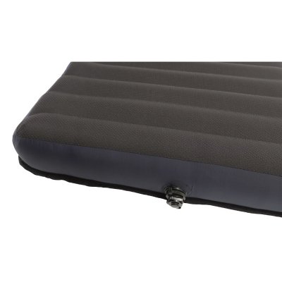 Anti-slip undersida håller madrassen på plats i tältet.