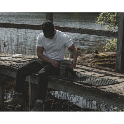 Hochwertiger EVA-Schaum mit geschlossenen Zellen für lange Haltbarkeit und besseren Komfort.