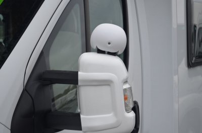 Backspegeln passar personbilar, husbilar och Vans.