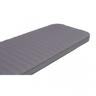 Tålig undersida med dubbeltrådad ripstop i 100% nylon