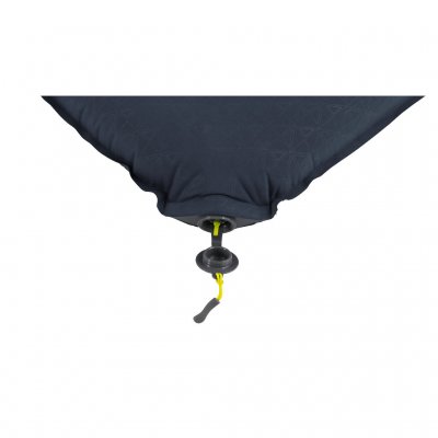 Dank des Ventils am Outwell Dreamcatcher Double lässt sich die Isomatte leicht befüllen und entleeren.