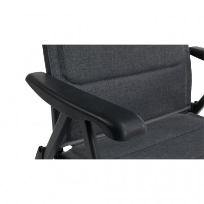 Extra breite Armlehnen.