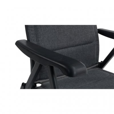 Extra breite Armlehnen.