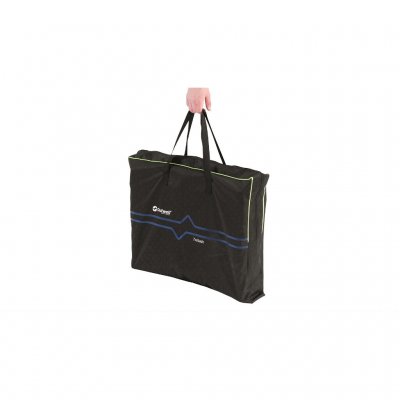 Liten packstorlek och praktiskt handtag.