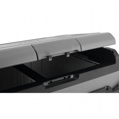 Kylboxens lock är öppningsbart från båda sidorna.