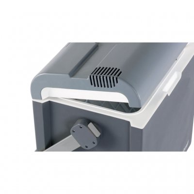 Outwell EcoCool verfügt über einen Ventilator mit einer Position, die das Verstauen im Auto erleichtert.