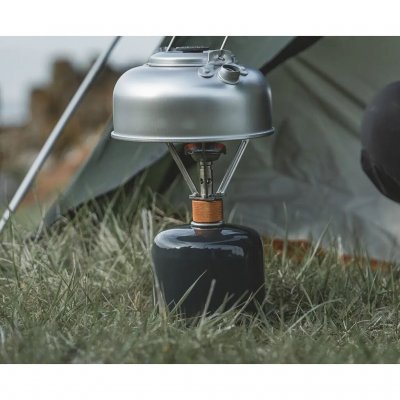 Der Adventure Gasbrenner von Easy Camp macht das Kochen im Freien einfach.