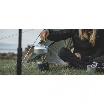 Kann sowohl über offenem Feuer als auch auf einem Gasbrenner verwendet werden.