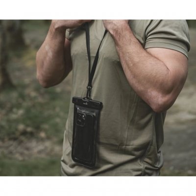 Das Telefon und der Touchscreen funktionieren, während sich das Gerät in der Hülle befindet.