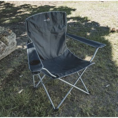 Ein robuster und klappbarer Stuhl, perfekt für Camping, Strand oder Garten.