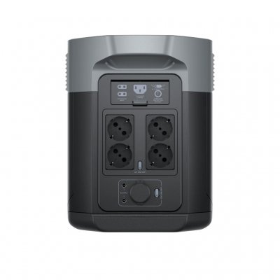 4 st 230V eluttag med en kapacitet på 2400W och spikar på 4800W