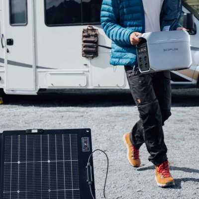 Laden Sie Ihr EcoFlow Delta direkt von der Sonne. Perfekt zum Camping.
