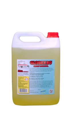 Globex 80 Wohnwagenwäsche mit Wachs