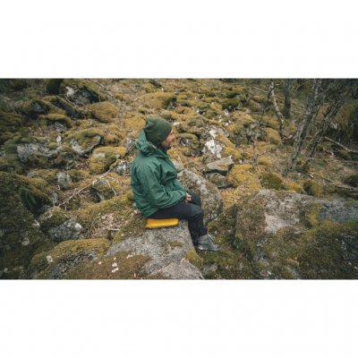 Leichtes aufblasbares Sitzkissen für Outdoor-Aktivitäten.