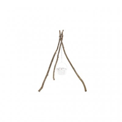 Mit diesem Do-it-yourself-Set können Sie schnell und einfach Ihr eigenes Dreibein zum Kochen über offenem Feuer bauen.