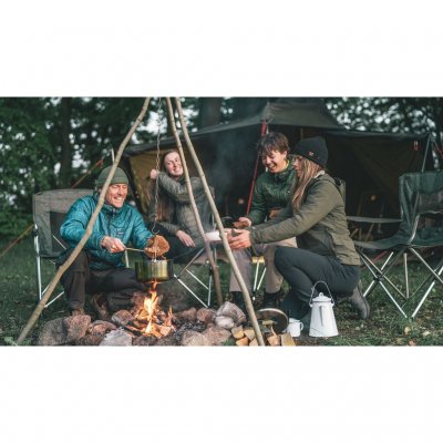 Set mit Adapter und verstellbarer Kette, um ein eigenes Dreibein zu bauen.