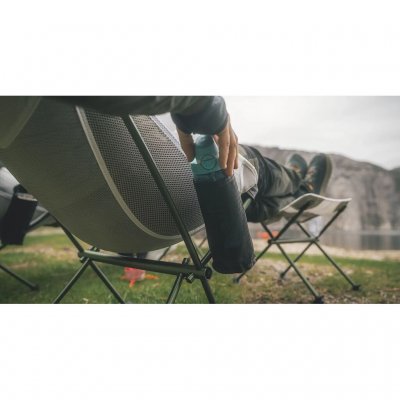 Klassischer Flaschenhalter, der einfach mit Klettband befestigt wird.