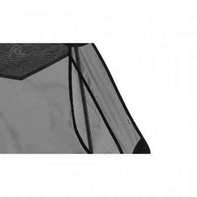 Meshpaneele bieten Komfort und sorgen für gute Atmungsaktivität.