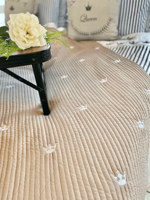 Tagesdecke für Einzel- oder Doppelbett von Royal Camping.