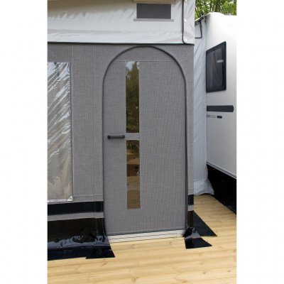 Kom ifrån dragkedjor med en Dörr med karm till Standby från Svenska Tält.