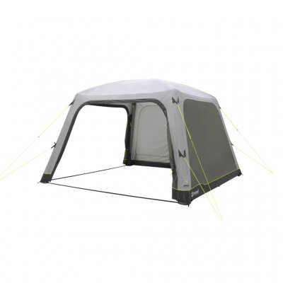 Genießen Sie einen vielseitigen Eingang mit zwei vollständig zu öffnenden Seiten mit Mesh-Tür – ideal für Campingabenteuer!